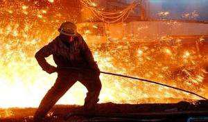 钢铁行业发展对二硫化钼厂家的影响